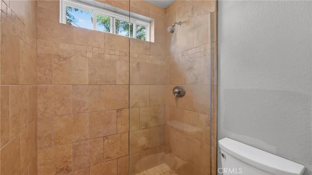 17530 Monette, Yorba Linda, California 92886 home-pic-31