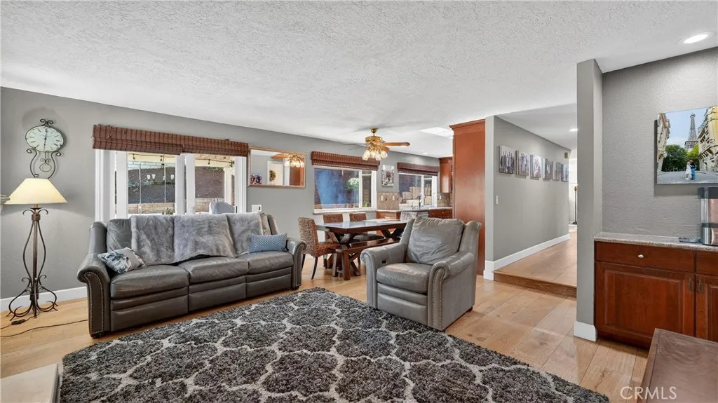 17530 Monette, Yorba Linda, California 92886 home-pic-16