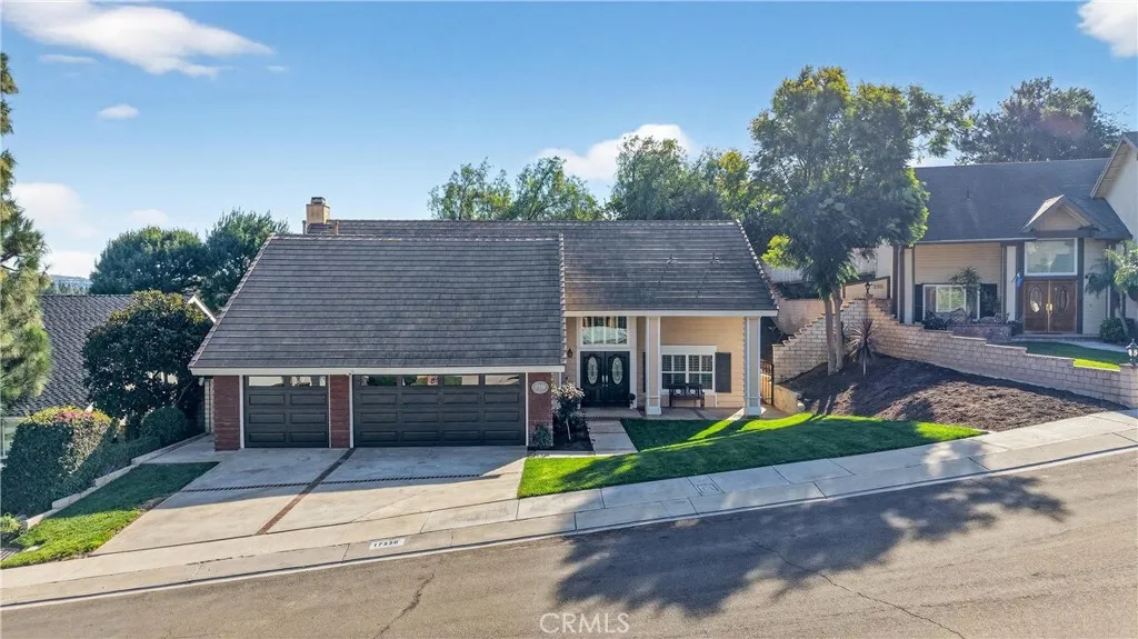 17530 Monette, Yorba Linda, California 92886 home-pic-3