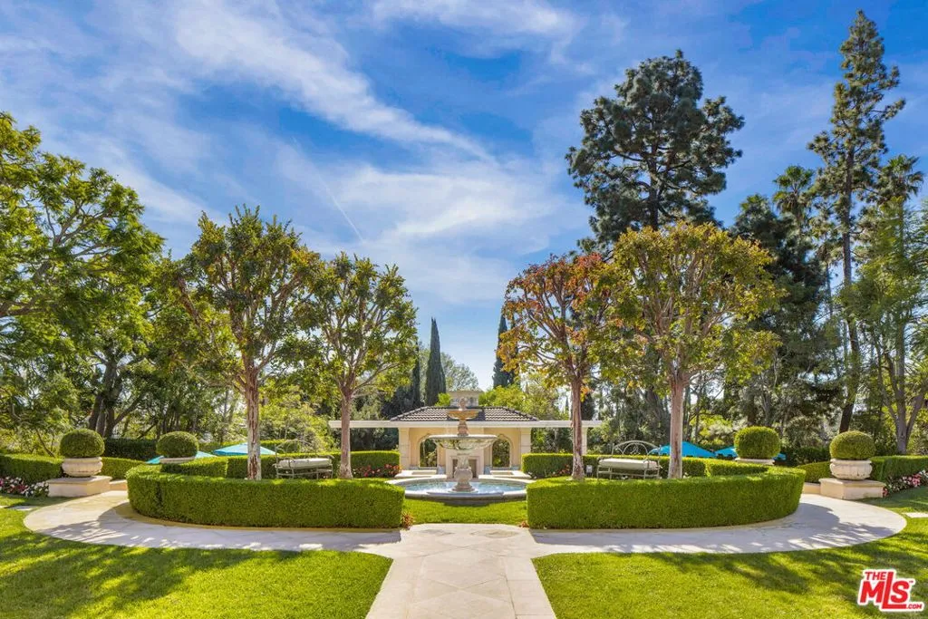 400 St Cloud Road, Los Angeles, California 90077 home-pic-4