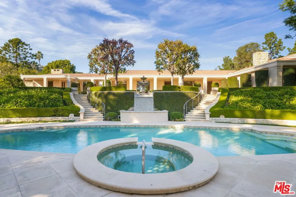 400 St Cloud Road, Los Angeles, California 90077 home-pic-8