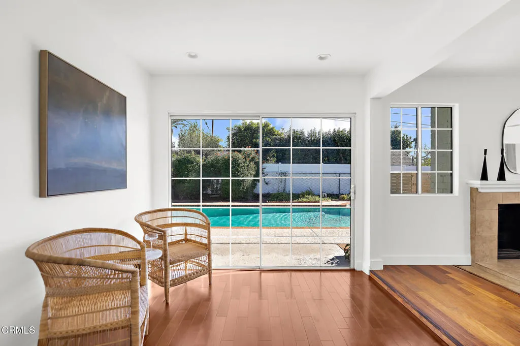1010 Pepperhill Road, Pasadena, California 91107 home-pic-10