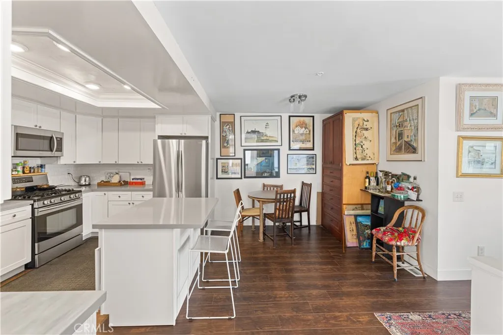 121 La Ronda, San Clemente, California 92672 home-pic-41