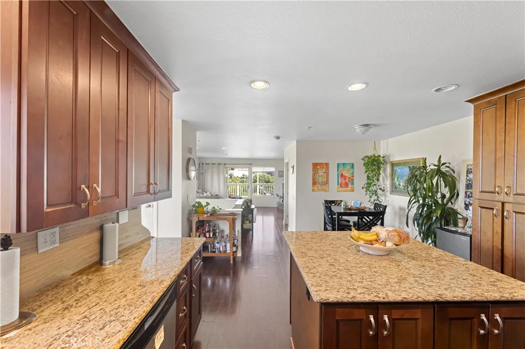 121 La Ronda, San Clemente, California 92672 home-pic-12
