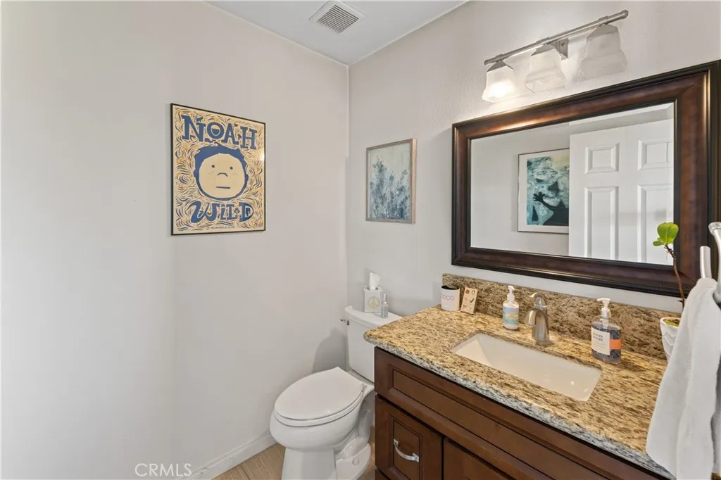 121 La Ronda, San Clemente, California 92672 home-pic-16