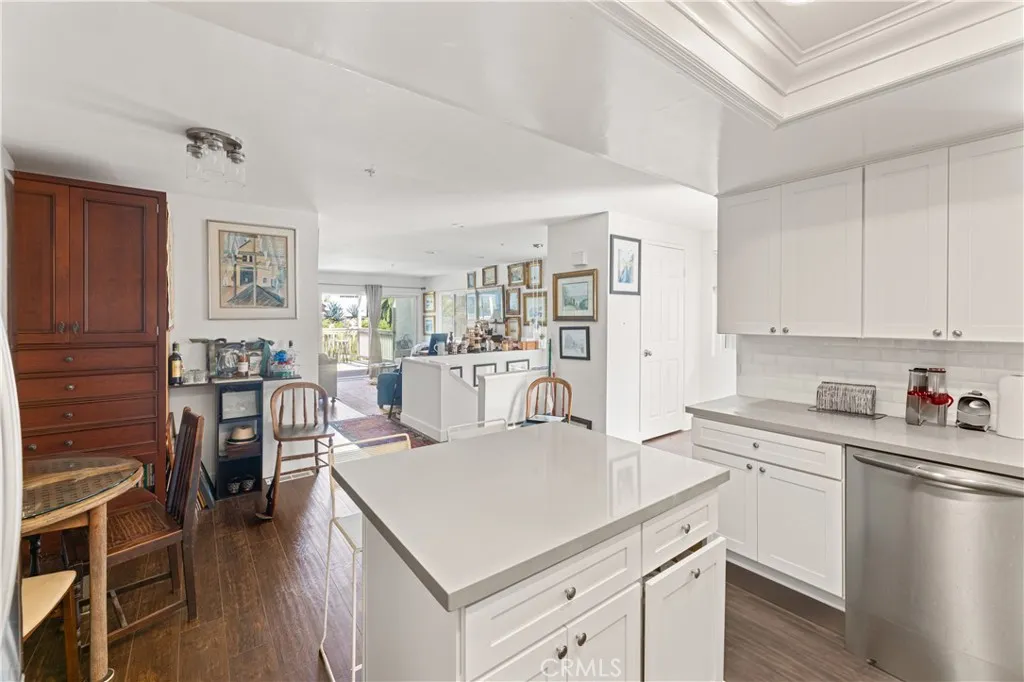 121 La Ronda, San Clemente, California 92672 home-pic-43