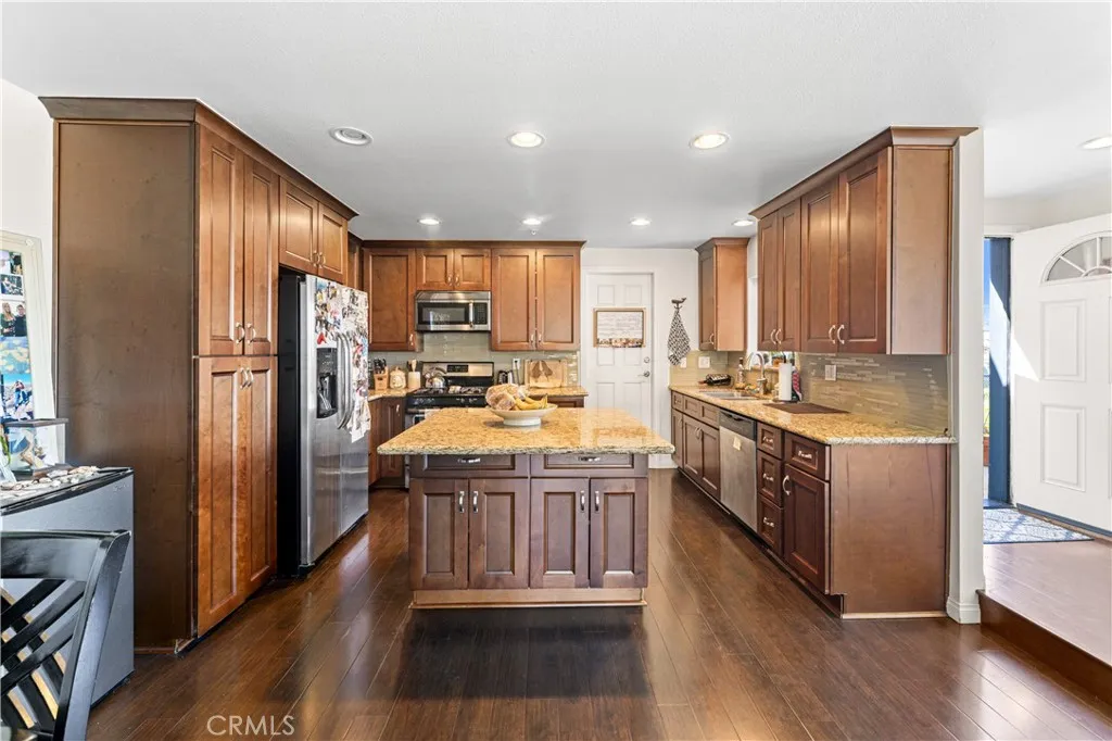 121 La Ronda, San Clemente, California 92672 home-pic-10