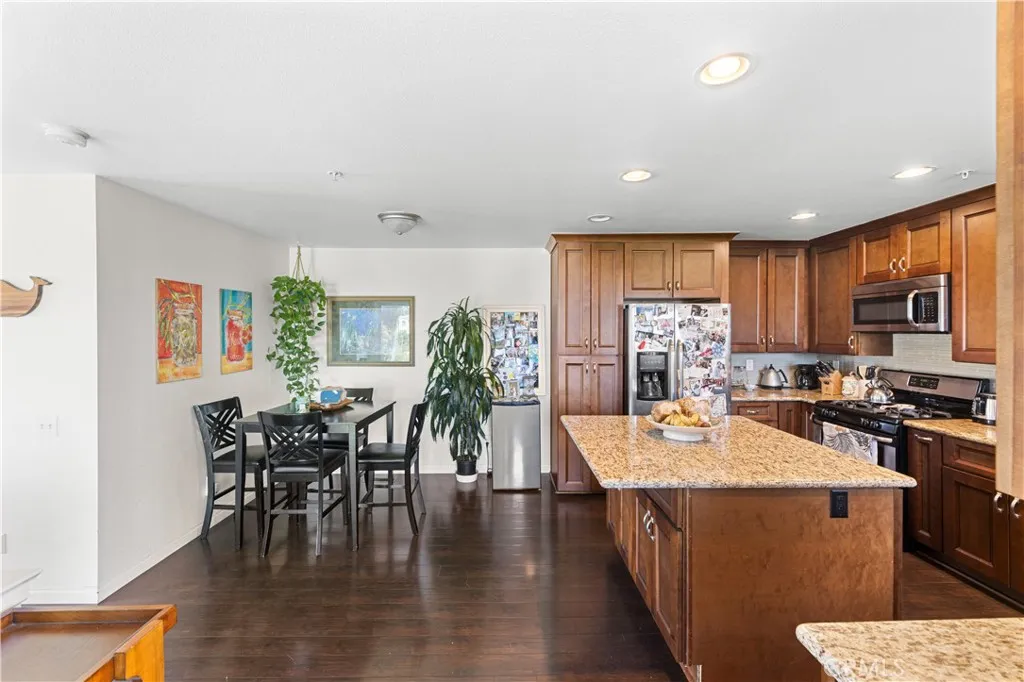 121 La Ronda, San Clemente, California 92672 home-pic-8