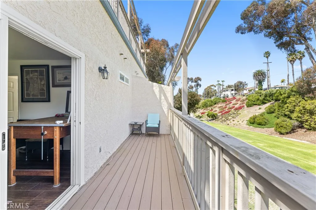 121 La Ronda, San Clemente, California 92672 home-pic-66