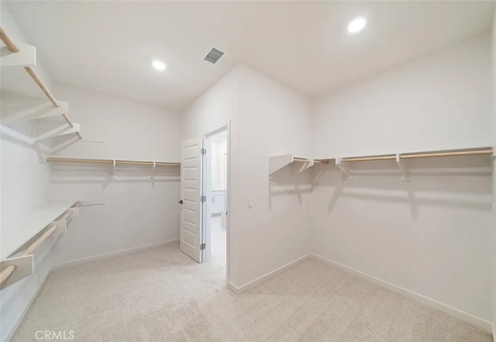 3813 Crossen Drive, Corona, California 92883 home-pic-18