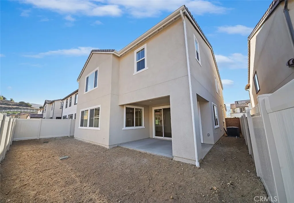 3813 Crossen Drive, Corona, California 92883 home-pic-21