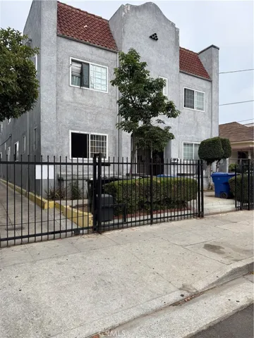 1231 S Mariposa Avenue, Los Angeles, California 90006
