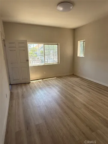 1231 S Mariposa Avenue, Los Angeles, California 90006