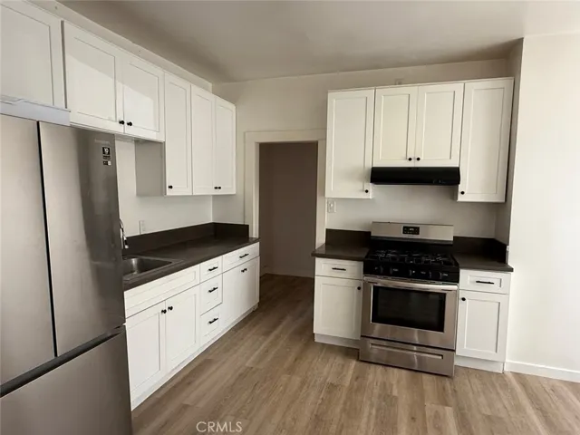 1231 S Mariposa Avenue, Los Angeles, California 90006