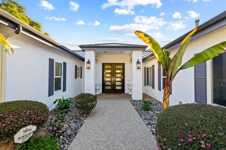 Beautiful, low-maintenance, dramatic entryway.