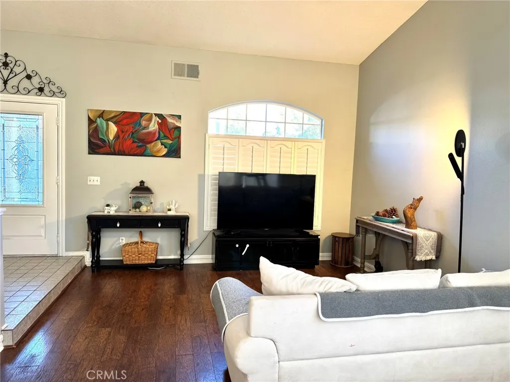 28609 Carnoustie, Moreno Valley, California 92555 home-pic-13