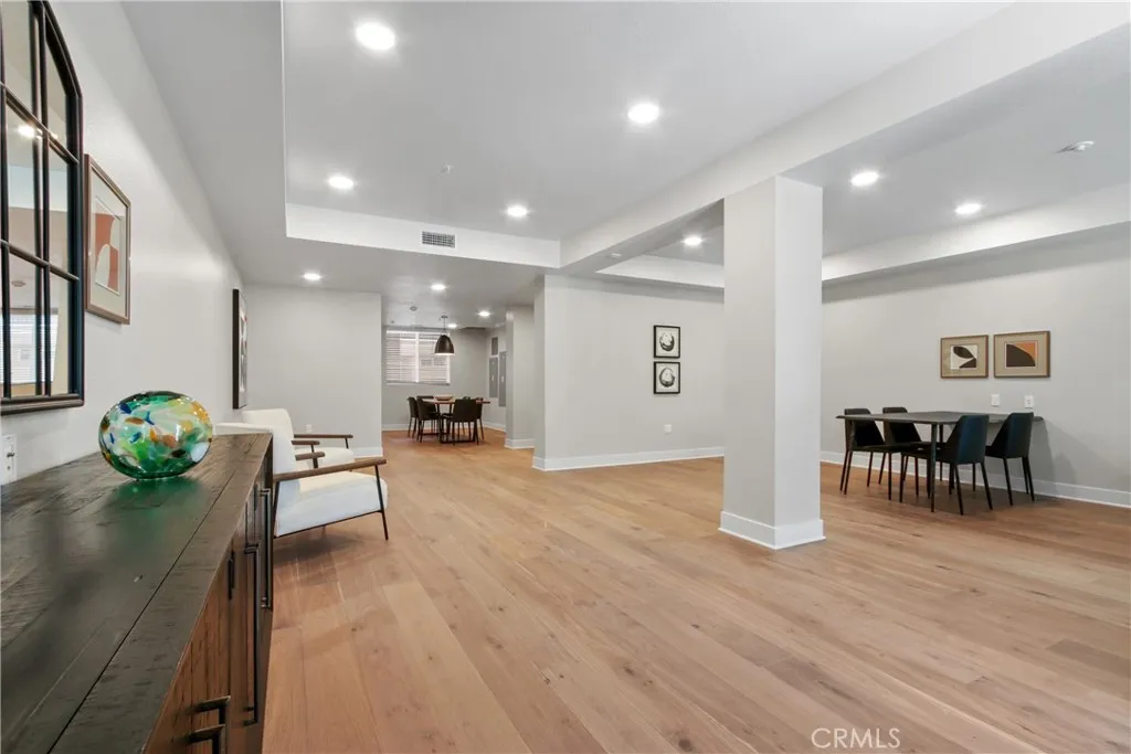 927 Deep Valley Drive 124, Rolling Hills Estates, California 90274 home-pic-24
