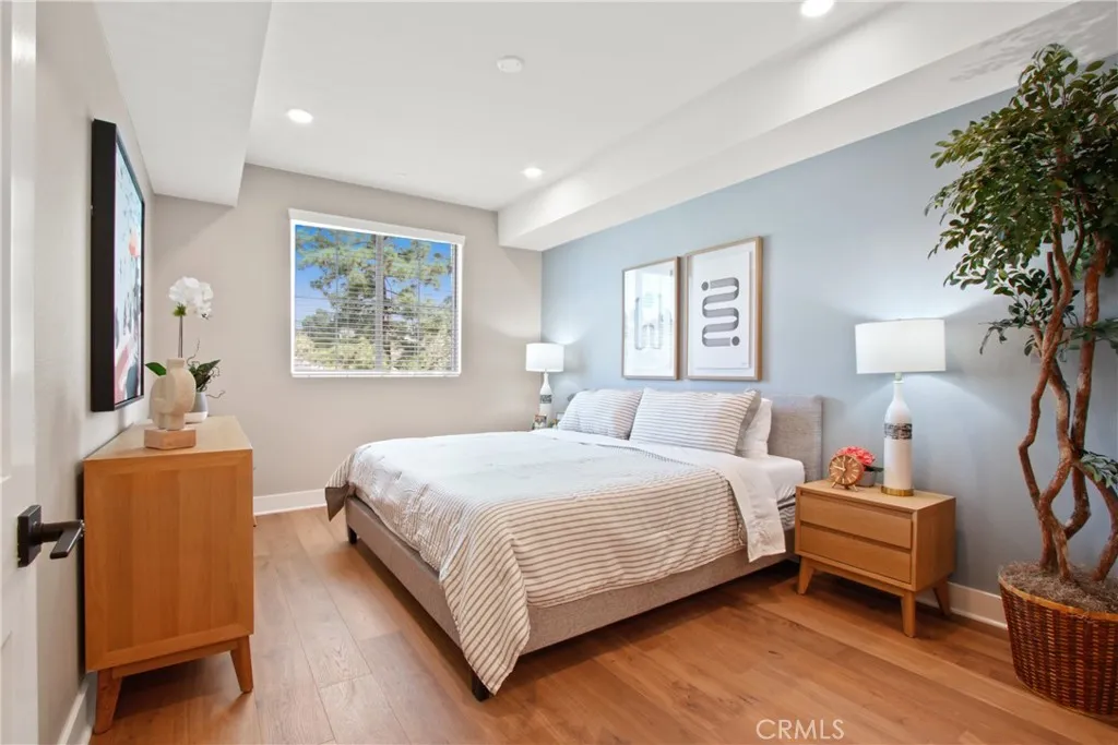927 Deep Valley Drive 124, Rolling Hills Estates, California 90274 home-pic-4