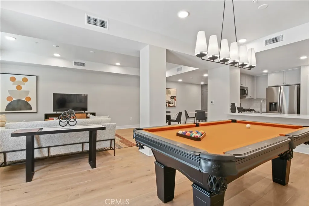 927 Deep Valley Drive 124, Rolling Hills Estates, California 90274 home-pic-22