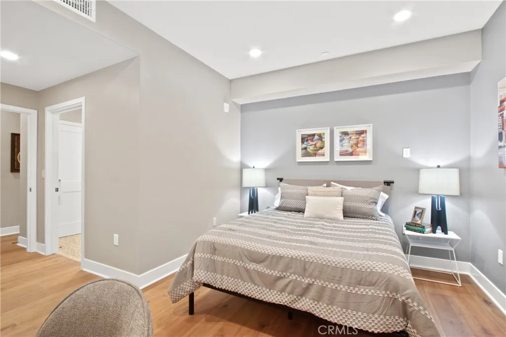 927 Deep Valley Drive 124, Rolling Hills Estates, California 90274 home-pic-14