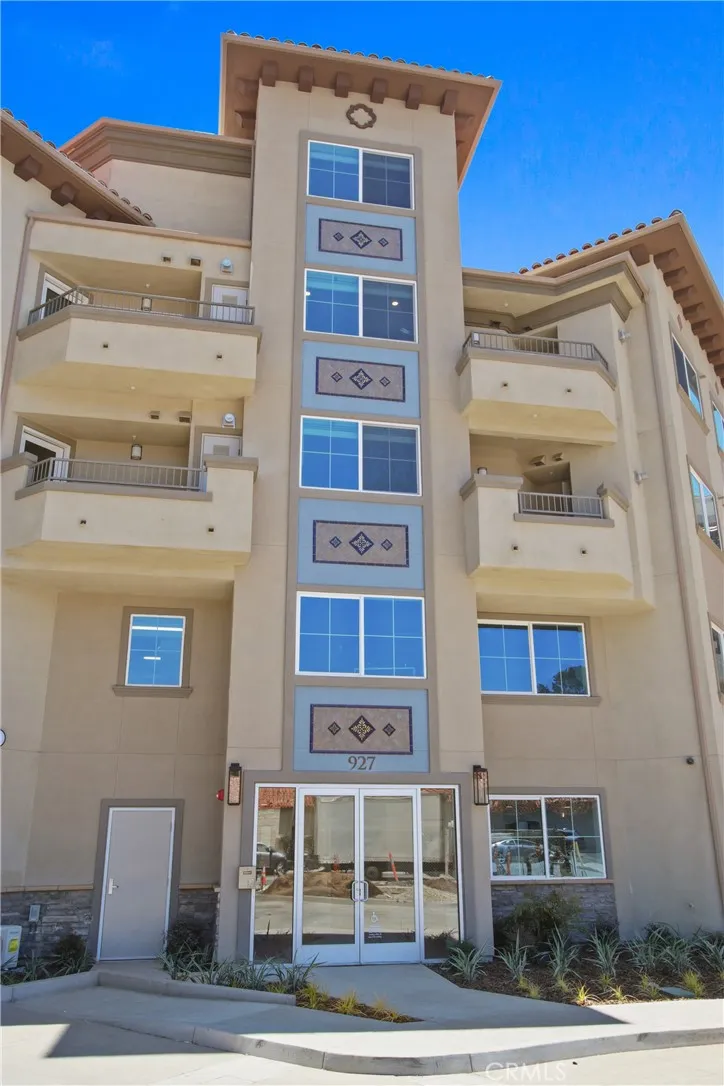 927 Deep Valley Drive 124, Rolling Hills Estates, California 90274 home-pic-27