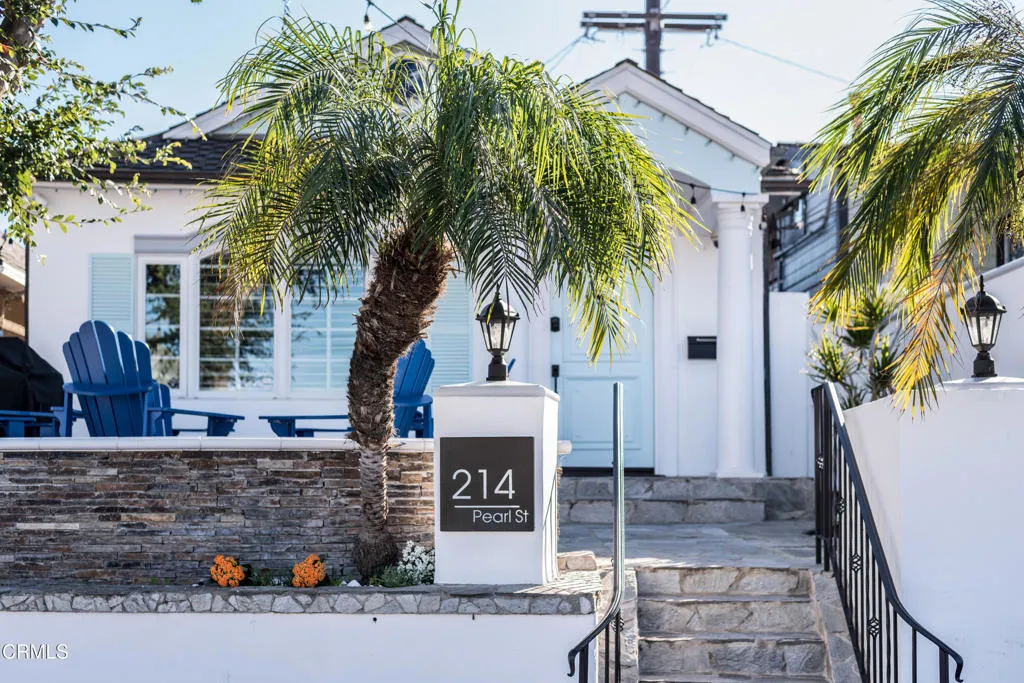 214 Pearl Street, Redondo Beach, California 90277 home-pic-2