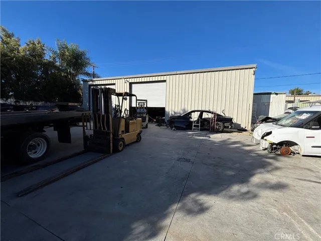 561 N Palm, Hemet, California 92543