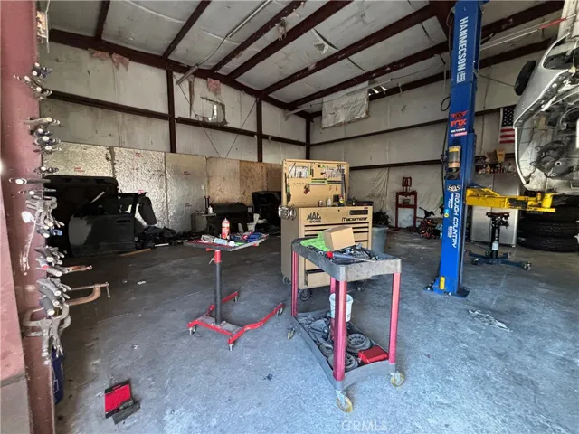 561 N Palm, Hemet, California 92543