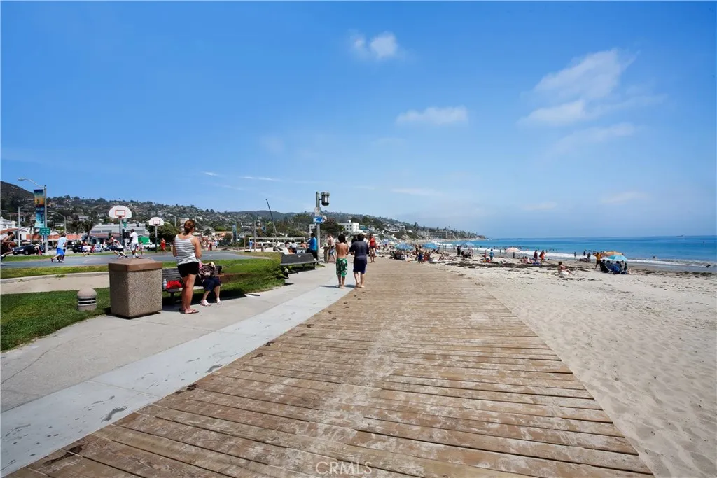 240 Moss 13, Laguna Beach, California 92651 home-pic-18
