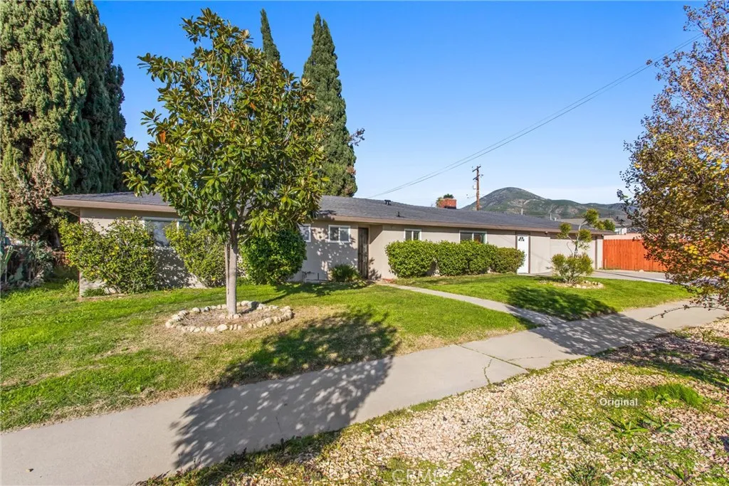 25820 Date Street E, San Bernardino, California 92404 home-pic-2