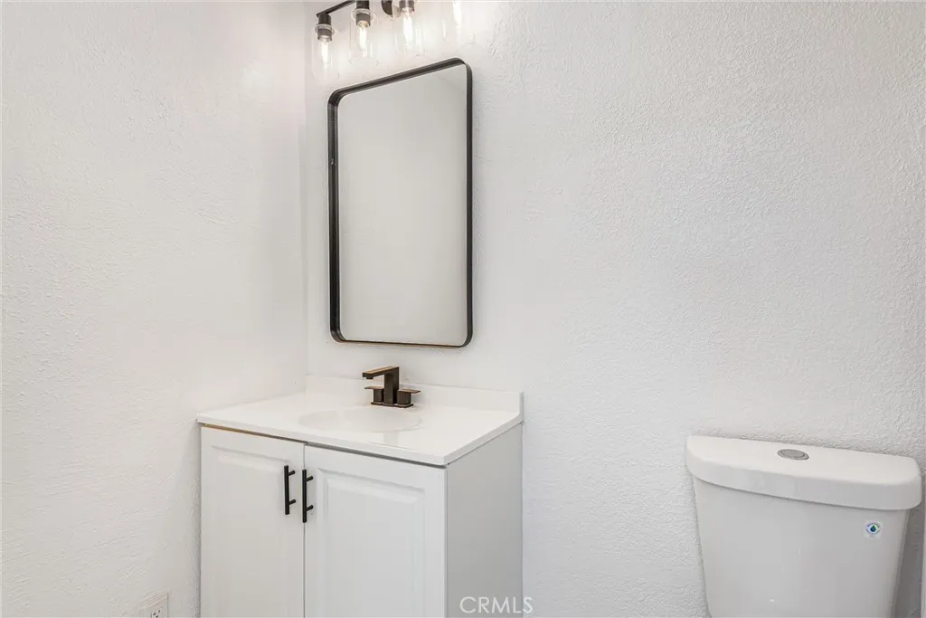 25820 Date Street E, San Bernardino, California 92404 home-pic-37