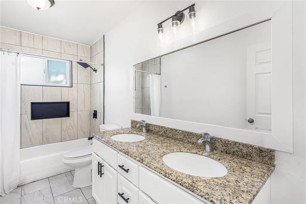 25820 Date Street E, San Bernardino, California 92404 home-pic-16