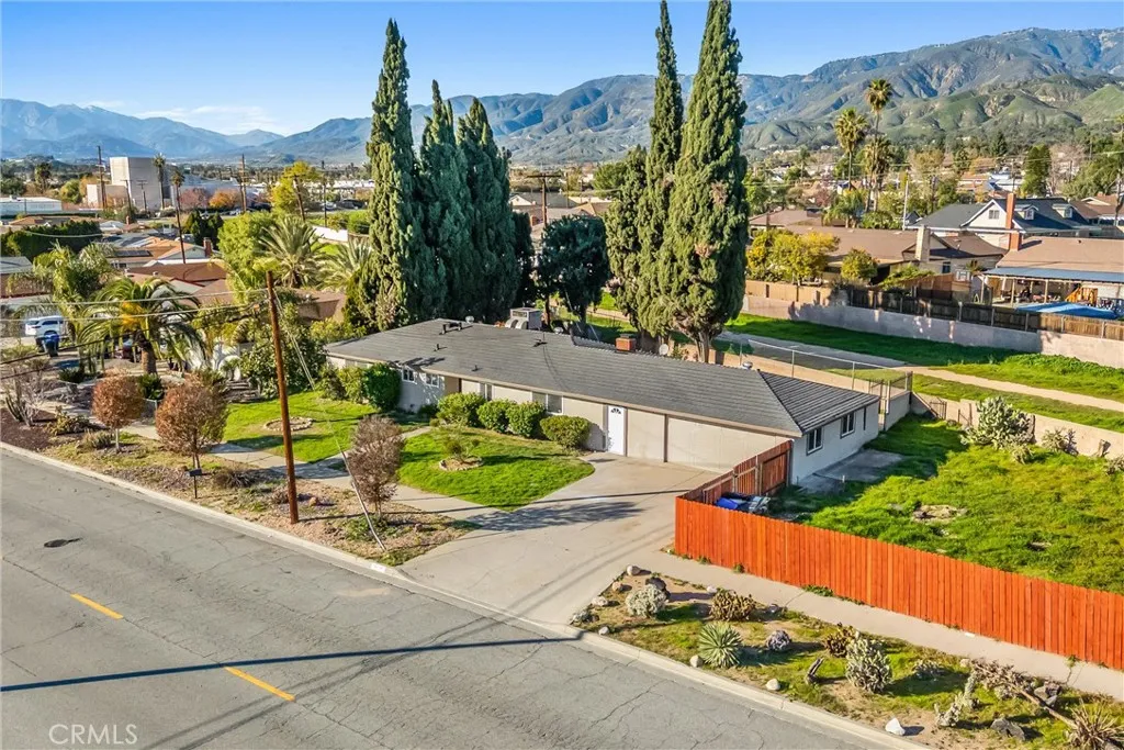 25820 Date Street E, San Bernardino, California 92404 home-pic-53