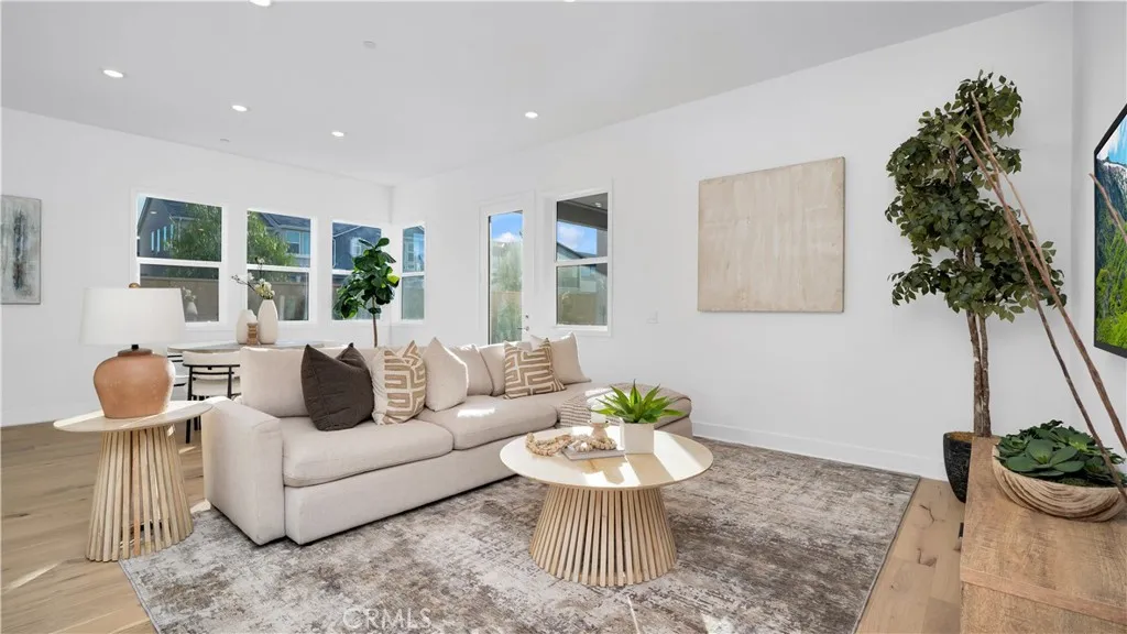 113 Junco, Irvine, California 92618 home-pic-7