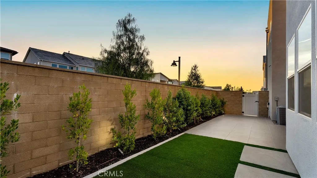 113 Junco, Irvine, California 92618 home-pic-34
