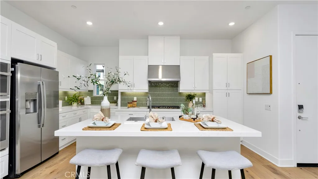 113 Junco, Irvine, California 92618 home-pic-12
