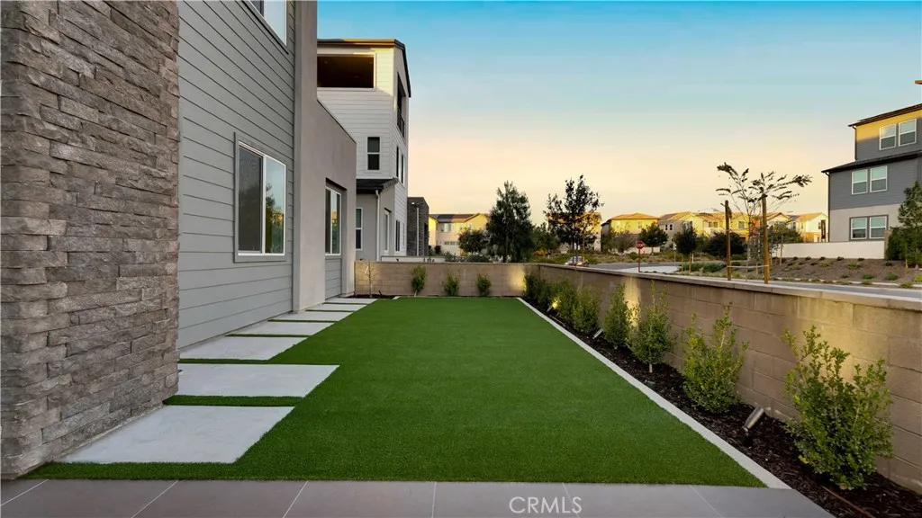 113 Junco, Irvine, California 92618 home-pic-4