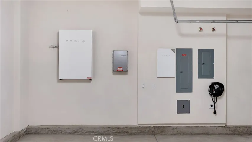 Tesla Powerwall in Garage