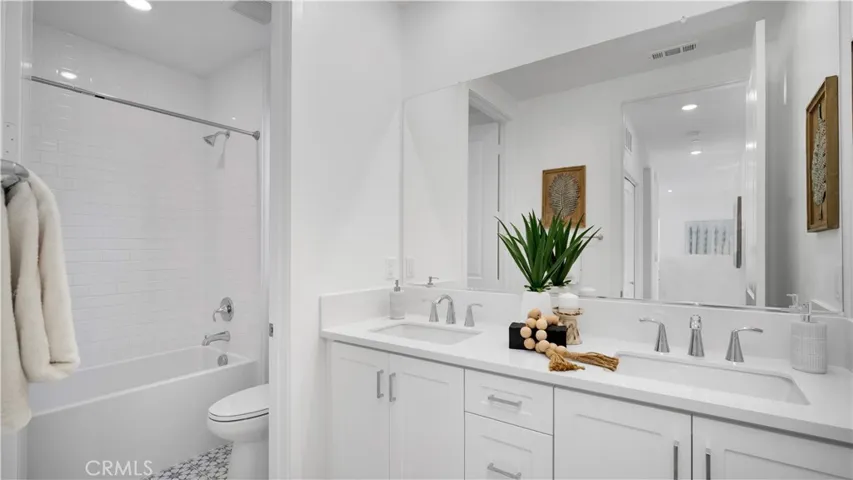 Secondary Bathroom