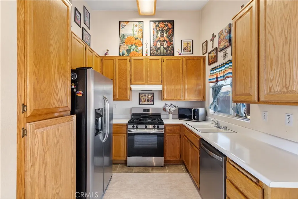 27138 Terrytown Road, Menifee, California 92586 home-pic-10