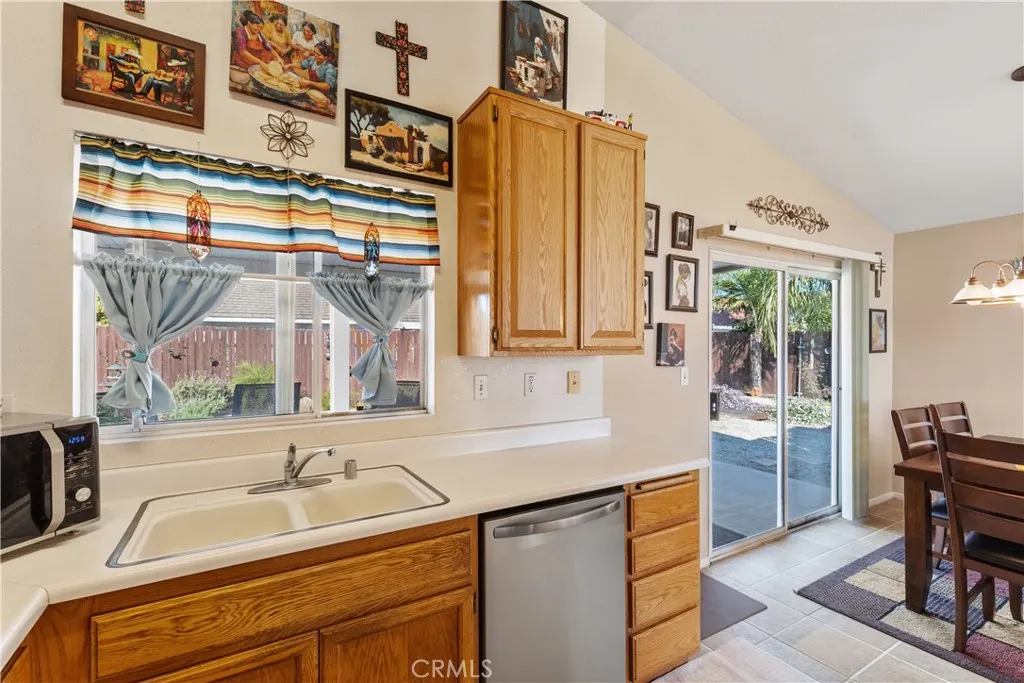 27138 Terrytown Road, Menifee, California 92586 home-pic-12