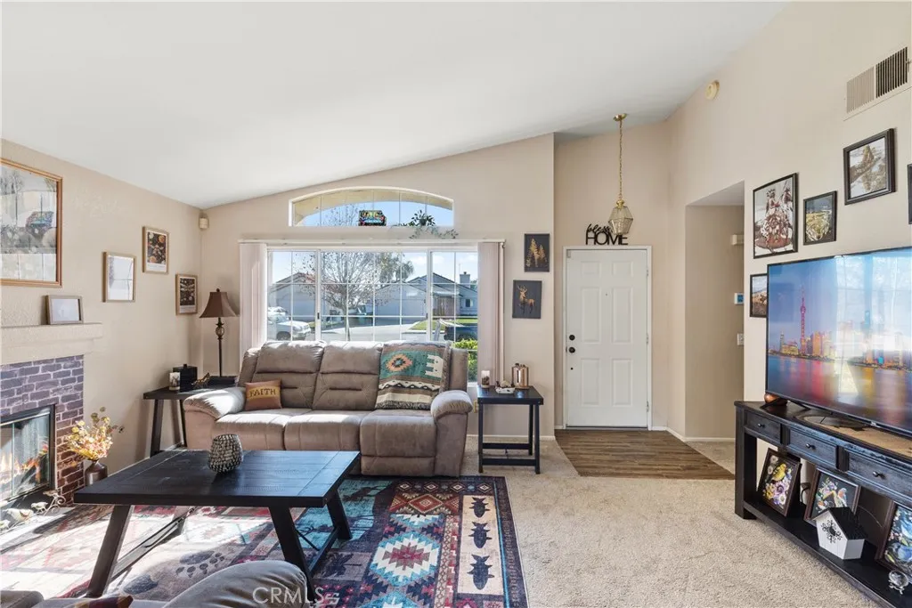 27138 Terrytown Road, Menifee, California 92586 home-pic-5