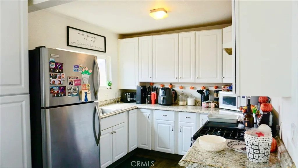 448 S Evergreen, East Los Angeles, California 90033 home-pic-26