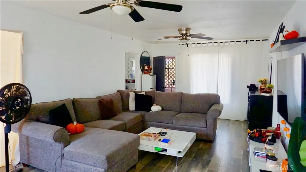 448 S Evergreen, East Los Angeles, California 90033 home-pic-24