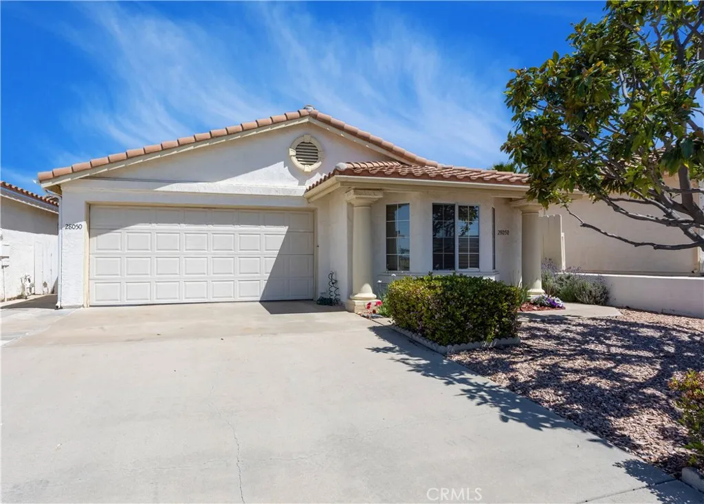 28050 Bavaria Drive, Menifee, California 92585 home-pic-6