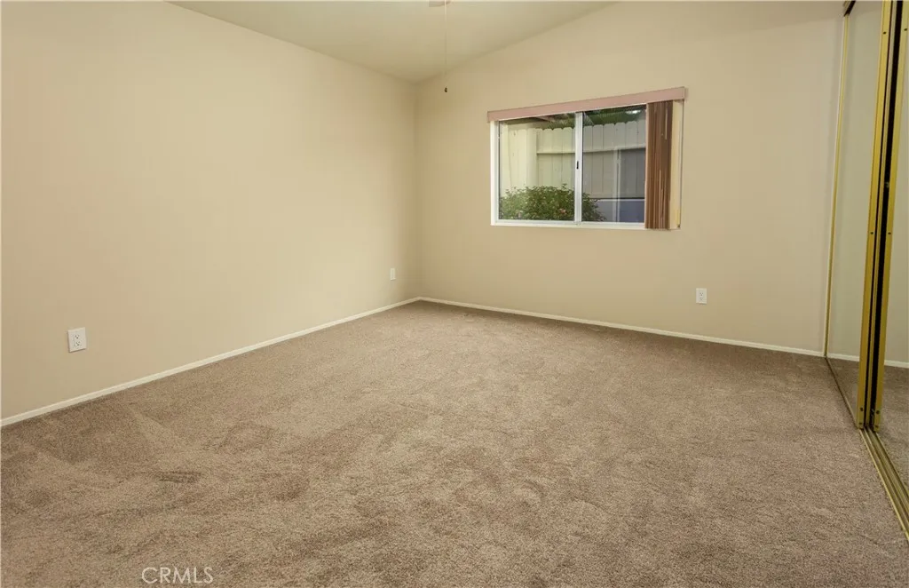 28050 Bavaria Drive, Menifee, California 92585 home-pic-13