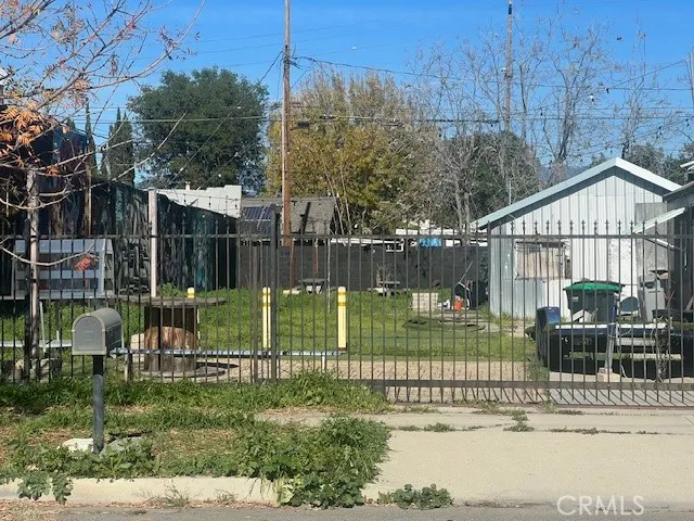 125 E O, Colton, California 92324 home-pic-4