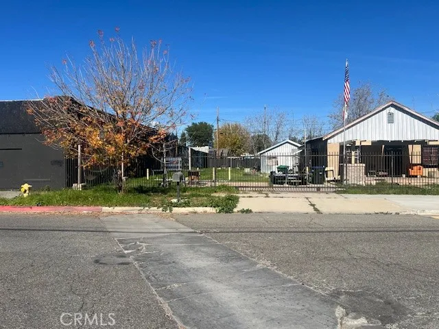 125 E O, Colton, California 92324 home-pic-3