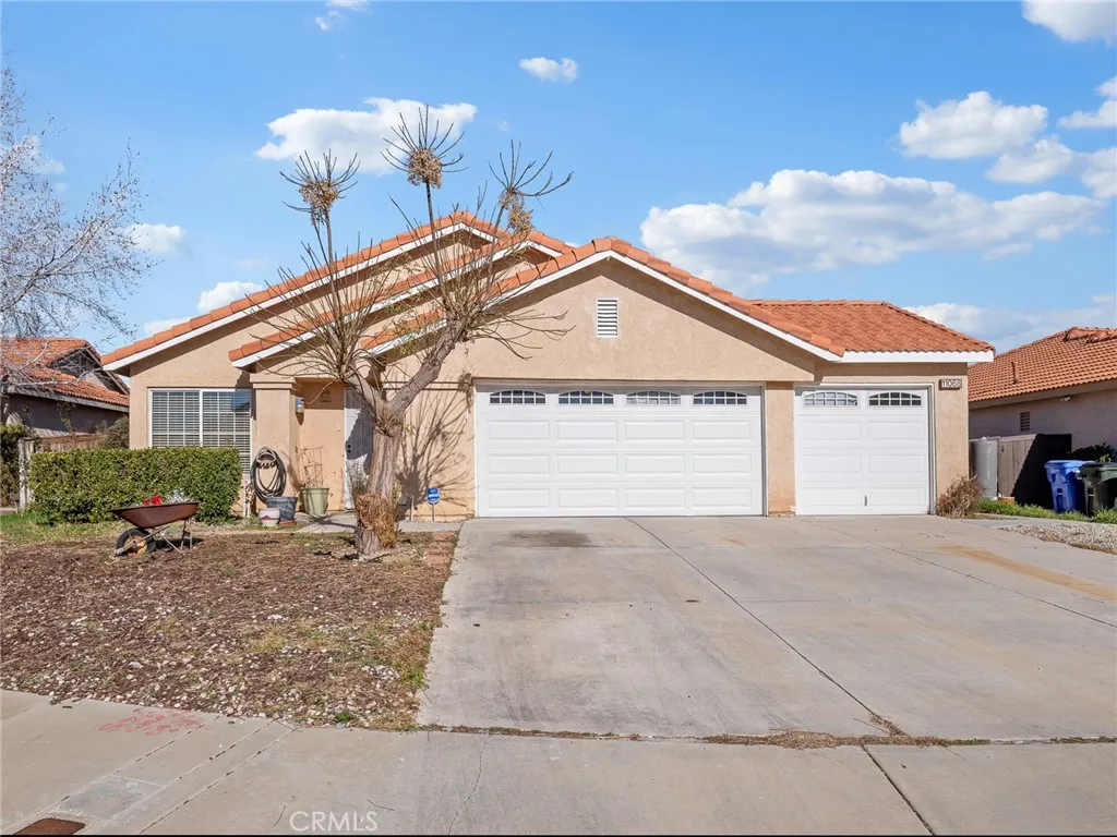 11068 Tamarisk, Adelanto, California 92301 home-pic-1
