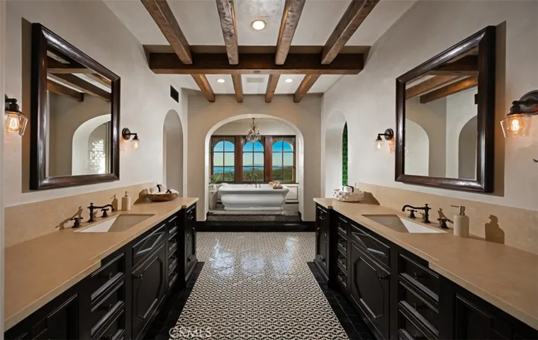 1 Clear Water, Newport Coast, California 92657